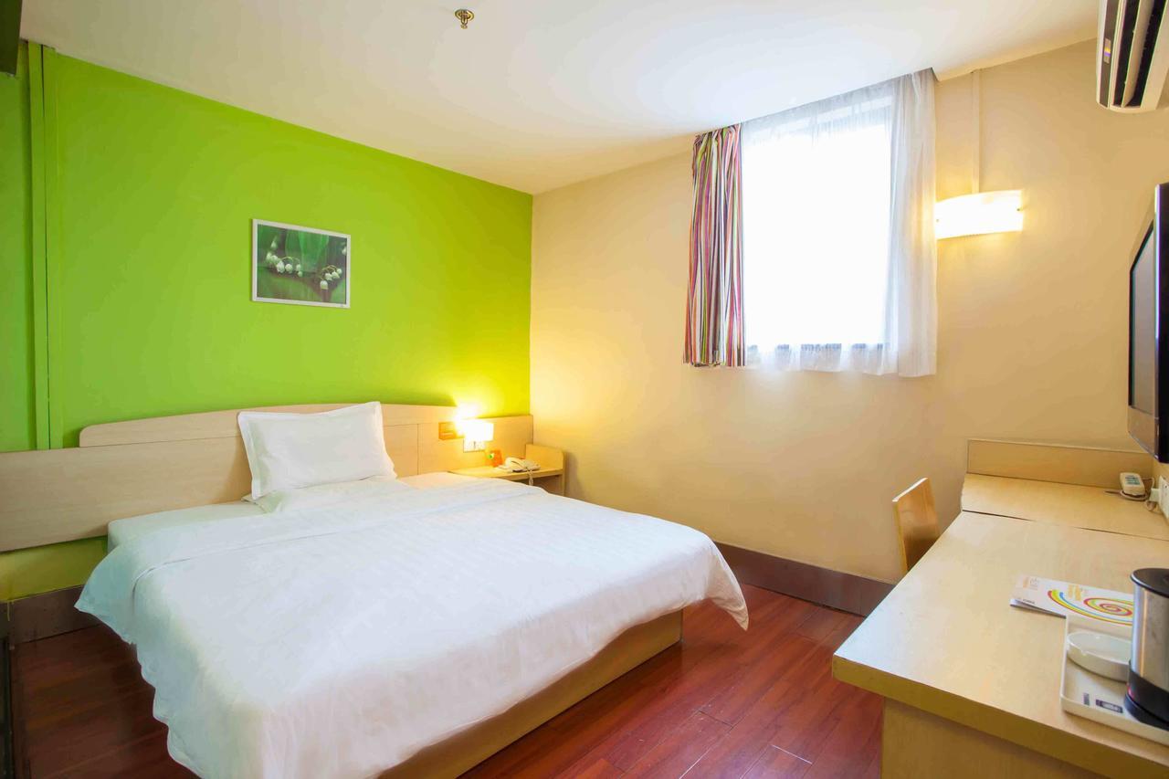 7Days Inn Wuhan Airport Panlong City Zewnętrze zdjęcie