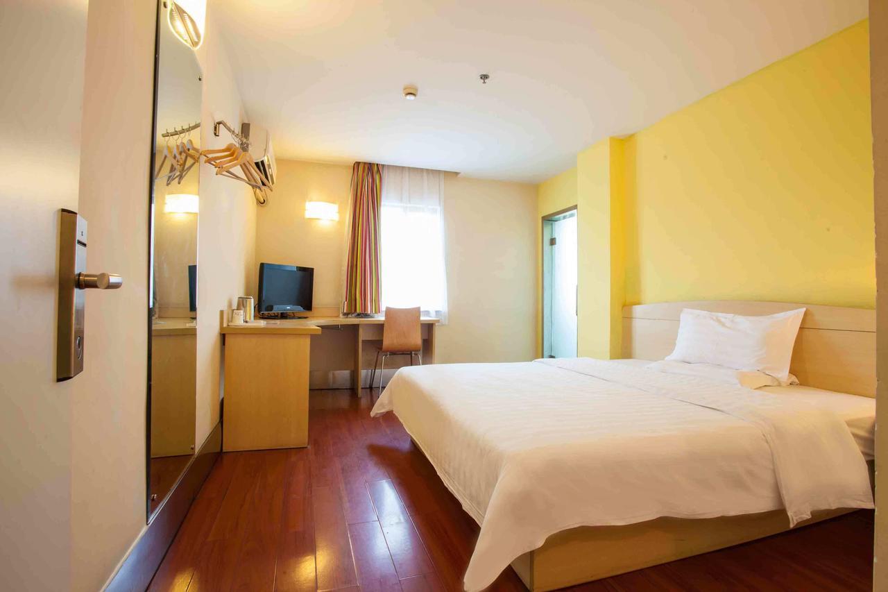 7Days Inn Wuhan Airport Panlong City Zewnętrze zdjęcie