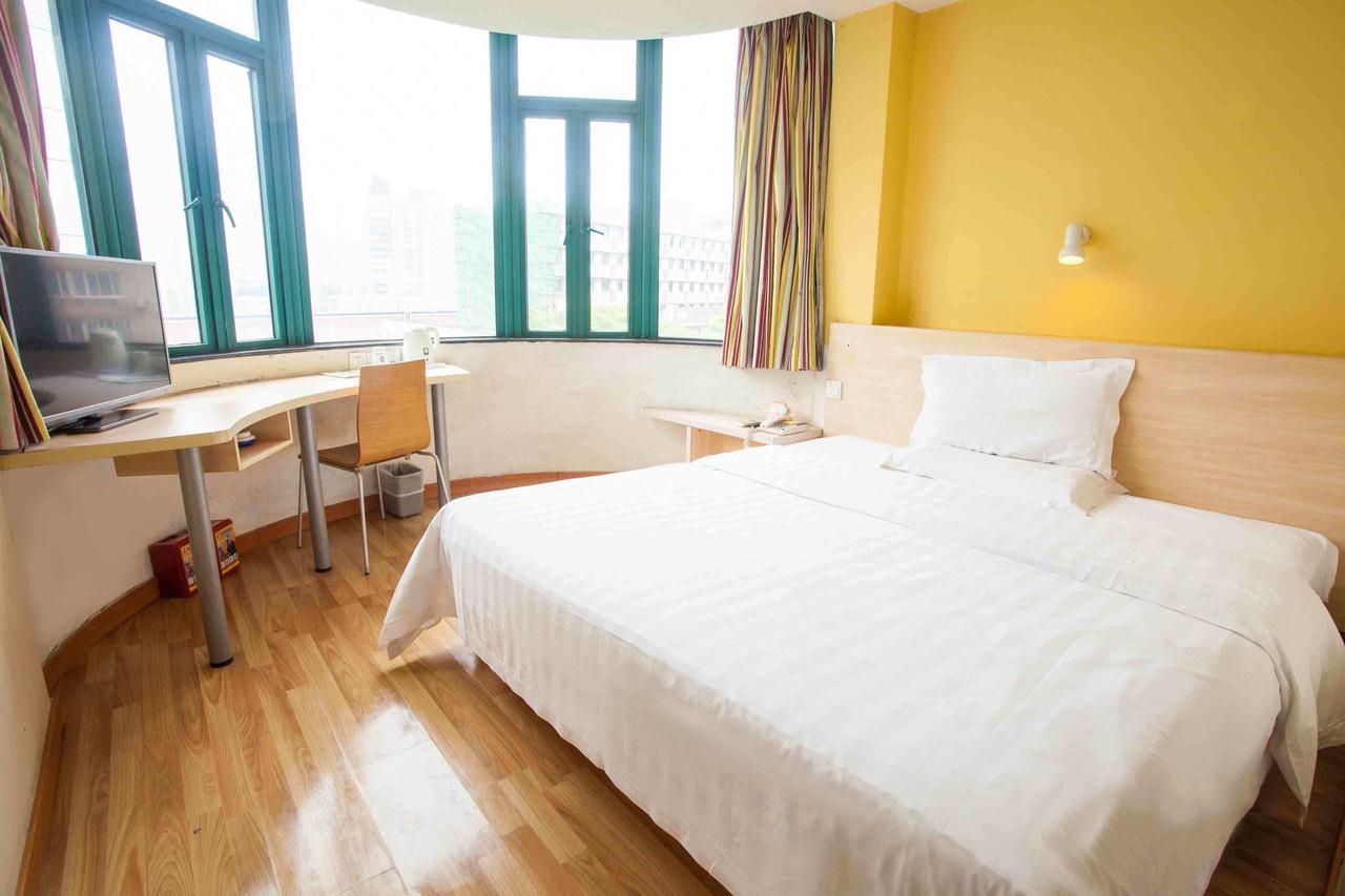 7Days Inn Wuhan Airport Panlong City Zewnętrze zdjęcie