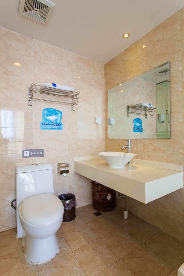 7Days Inn Wuhan Airport Panlong City Zewnętrze zdjęcie
